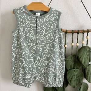 NWOT 6/9m H&M Romper